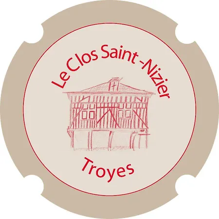 Дом отдыха Le Clos Saint Nizier - Cathedrale- Parking - Wifi Труа