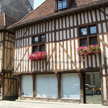 Le Clos Saint Nizier - Cathedrale- Parking - Wifi Дом отдыха *