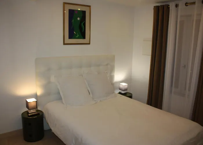 Le Clos Saint Nizier - Cathedrale- Parking - Wifi Holiday home Troyes