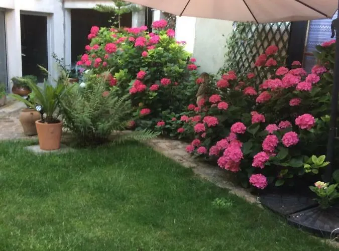 Holiday home Le Clos Saint Nizier - Cathedrale- Parking - Wifi Troyes